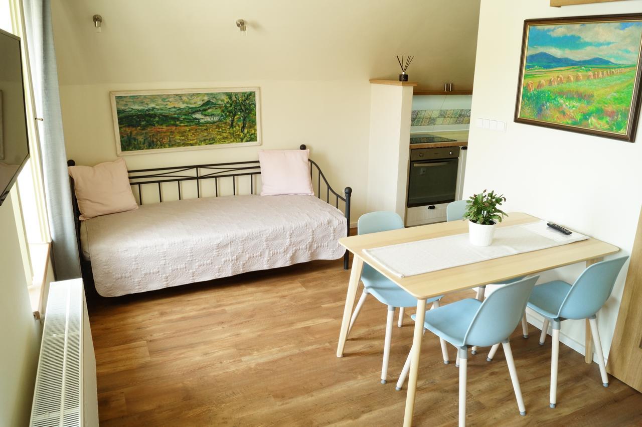 Apartmany U Komina Terezin  Exterior photo